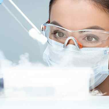 https://adaspharma.ae/wp-content/uploads/2020/04/home_experience_06.jpg